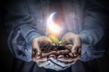 Mindful Manifestation Retreat – New Moon in Aries 5pm Friday 5th – 5pm Saturday 6th April 2019